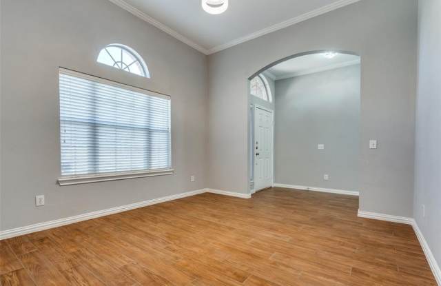 1720 Hackberry Branch Drive Gallery 3
