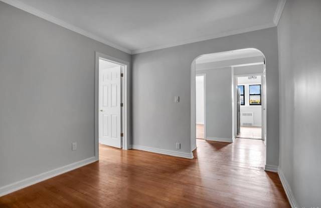 73 Hilbert Street - 73 Hilbert Street, Hempstead, NY 11550