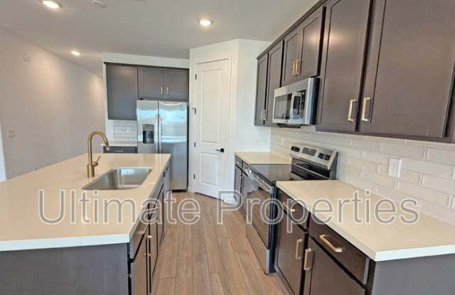 18251 W La Senda Dr Gallery 2