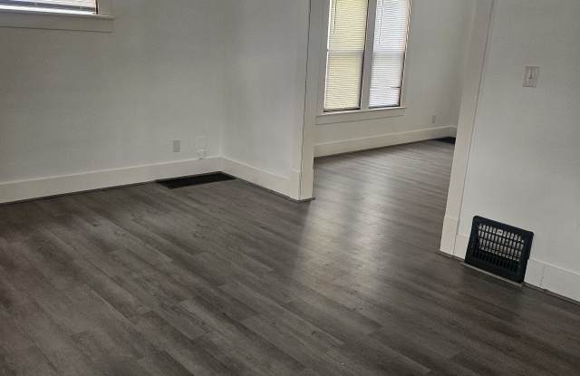 967 Davis Street photos photos