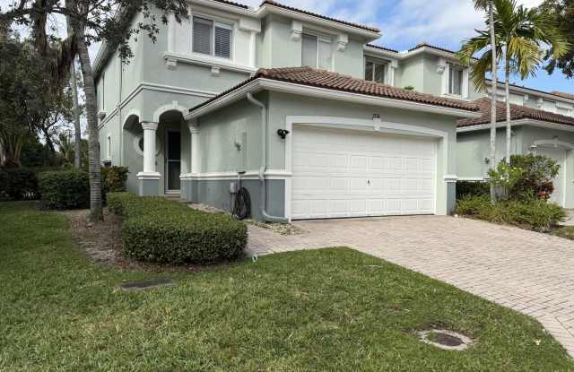 2136 Oakmont Drive photos photos