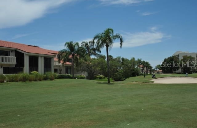 5643 Escondida Blvd S - #4 - 5643 Escondida Boulevard South, St. Petersburg, FL 33715