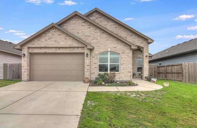 3833 Pennine Way photos photos