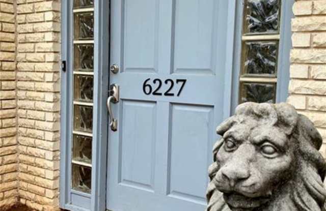 6227 Summit Trail Gallery 2