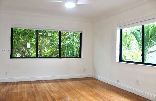 5907 N Ocean Dr Gallery 2