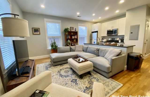 405 South Huntington Ave. photos photos