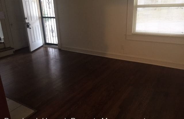 132 N Brighton Ave Gallery 3