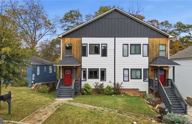 160 Vanira Avenue SE unit: A photos photos