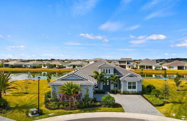 14976 Woodlot Court Gallery 3