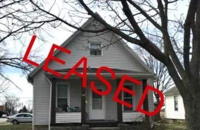 1147 E. Carroll - 1147 East Carroll Street, Macomb, IL 61455