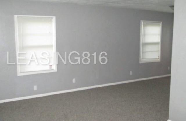 2905 North 38th Street Gallery 2
