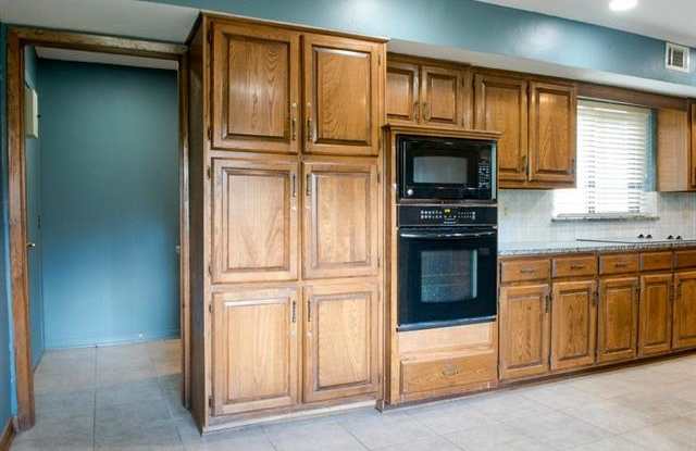 2700 Sherrill Park Drive Gallery 4