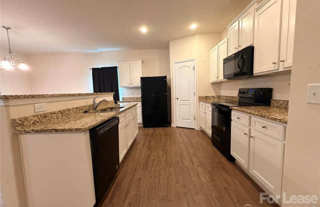 6562 Paw Village Road Gallery 2