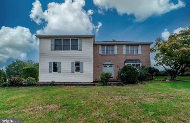 211 CARAVAN Drive - 211 Caravan Drive, Birdsboro, PA 19508
