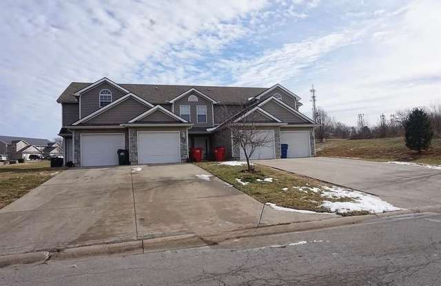 2 Bedroom Townhome Coming Soon in Blue Springs!! photos photos
