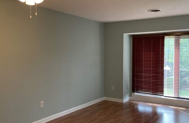 1 Bedroom/1 Bath condo in Cobblestone Gallery 4