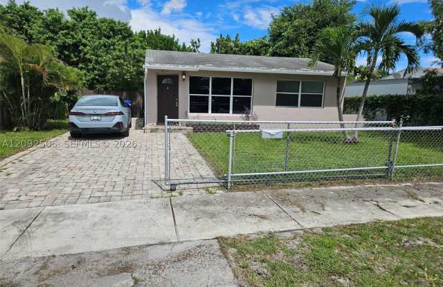2111 Wiley Ct Gallery 1