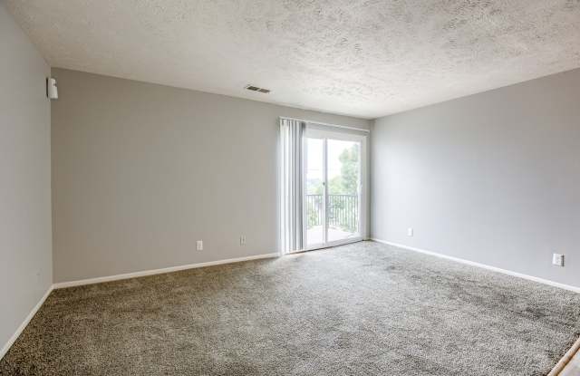 1506 Lee Dr. - 2 Gallery 3