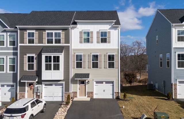 4677 Drysdale Street photos photos