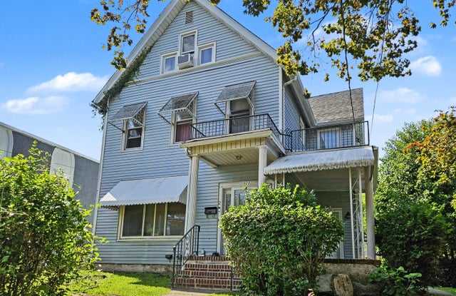 828 Cedar Avenue - 1 st fl photos photos