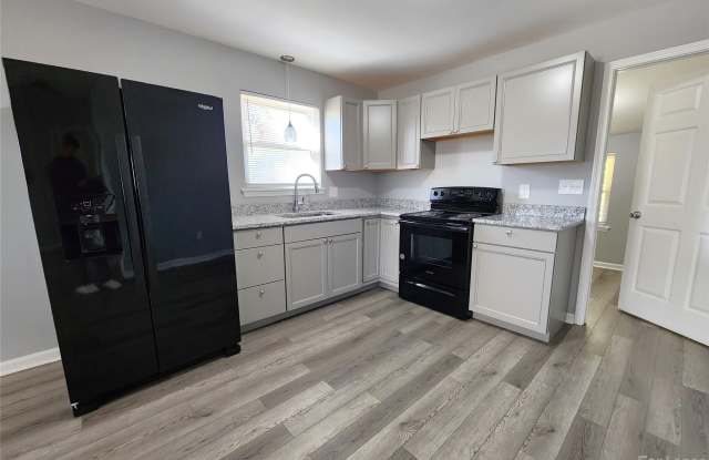 4631 SE Club View Drive - 4631 Club View Drive, Cabarrus County, NC 28025 4631 SE Club View Drive - 4631 Club View Drive, Cabarrus County, NC 28025