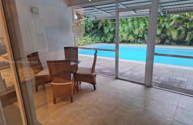 1575 NE 38TH ST #1575 OAKLAND PARK, FL 33334 photos photos