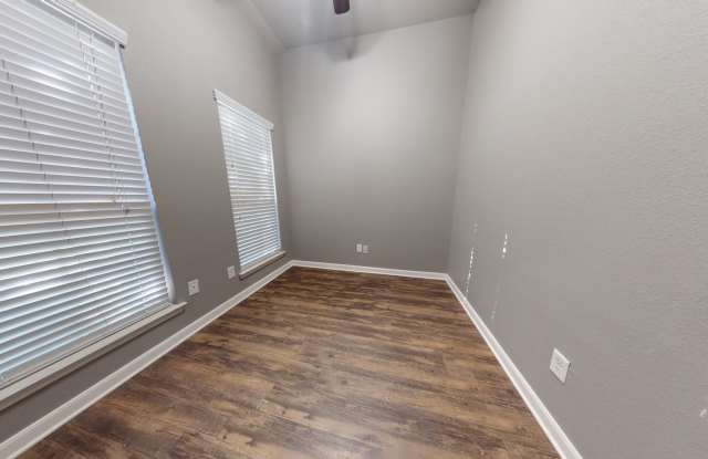 15460 Baker Meadow Gallery 3