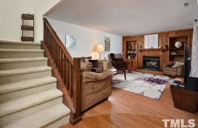 212 Finley Forest Drive Gallery 3