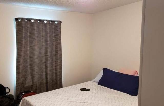 1089 GREENSKEEP Drive Gallery 4