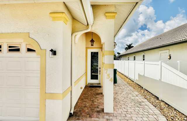 754 107th Ave N. Gallery 3