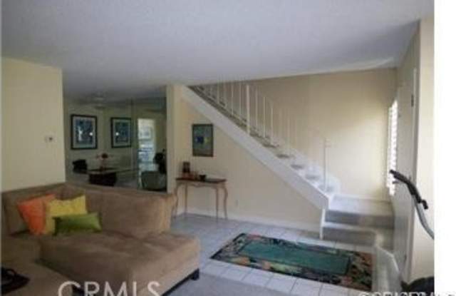 27943 Ridgebluff Court Gallery 3