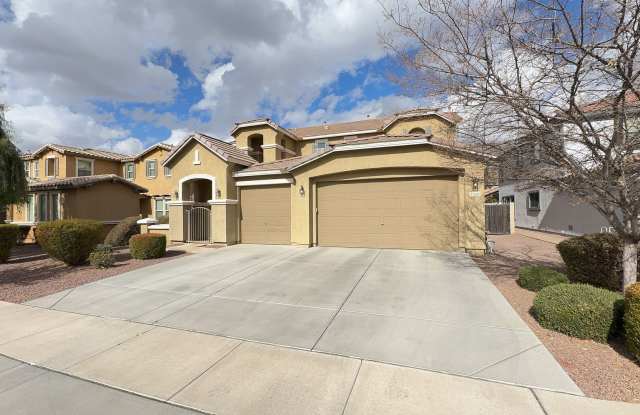Beautiful 4 Bedroom - 2.5 Bath with Lots of Bonuses - Gilbert photos photos