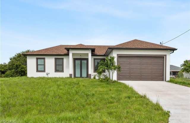 744 Oakridge Avenue S photos photos