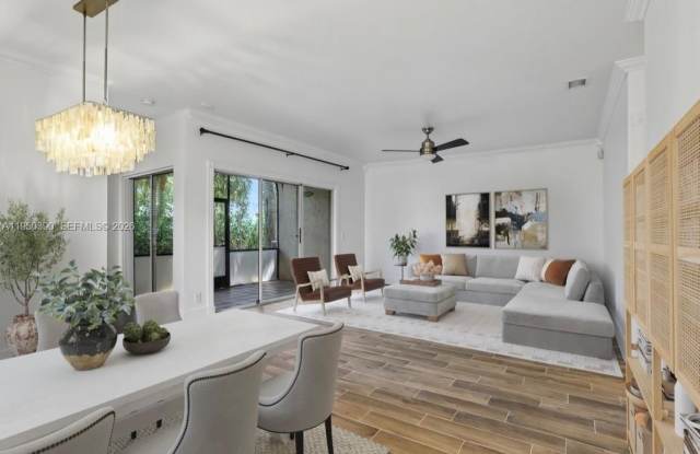 6582 Via Regina photos photos