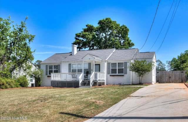 1106 Azalea Drive Gallery 3