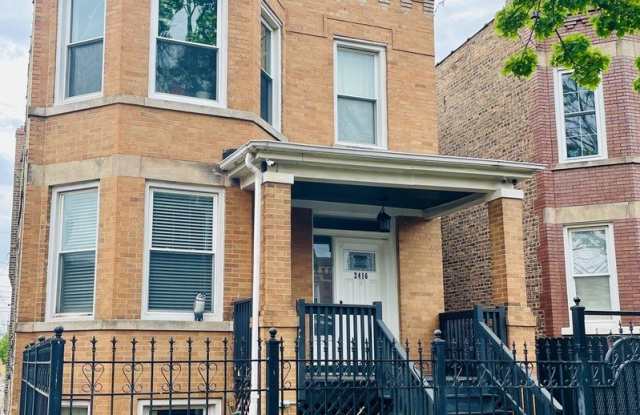2416 N Springfield Avenue photos photos