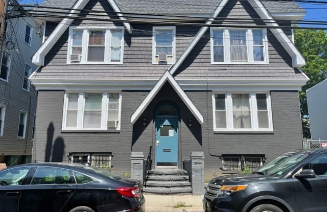 83 Aldine St - 83 Aldine Street, Newark, NJ 07112