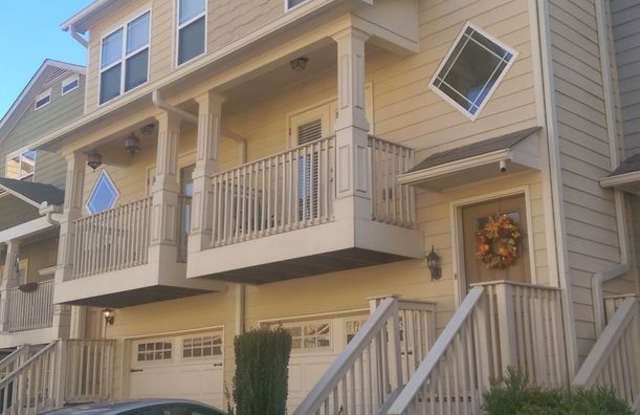 1088 Liberty Pkwy - 1088 Liberty Parkway Northwest, Atlanta, GA 30318