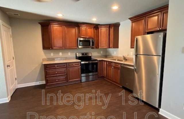 6294 NE 44th St photos photos