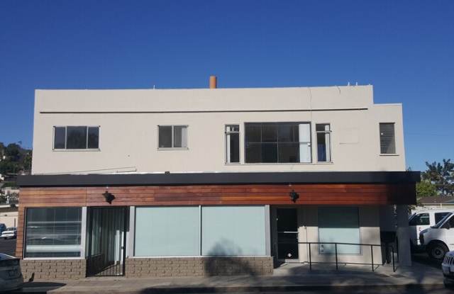 4652 Palm Avenue Gallery 2