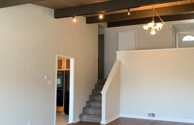 2206 Wexford Avenue Gallery 4