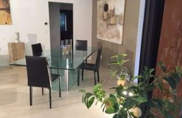 2341 SW Starling Drive Gallery 3
