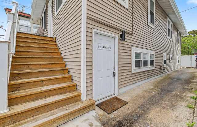 3 S Richards Ave Gallery 4