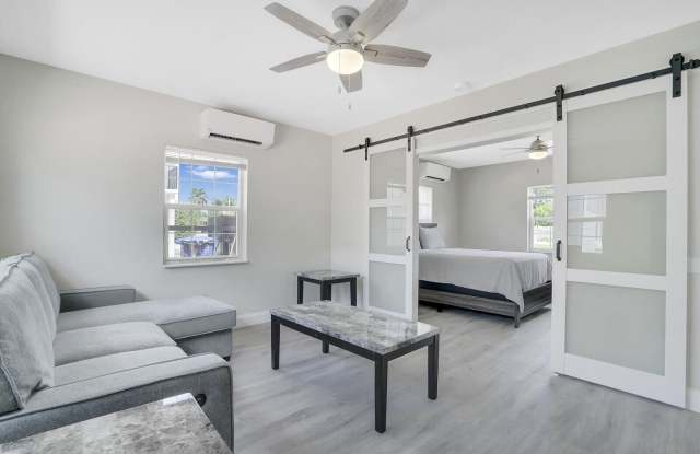 1001 S Federal Highway unit: 3 photos photos