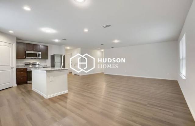 462 Admiral Drive Gallery 4
