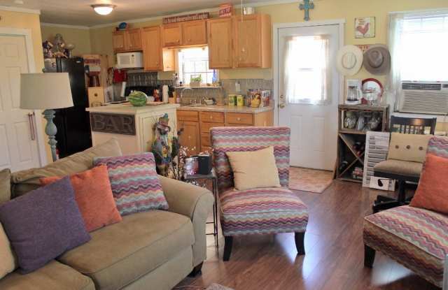 6422 Farm to Market Road 1370 Gallery 2