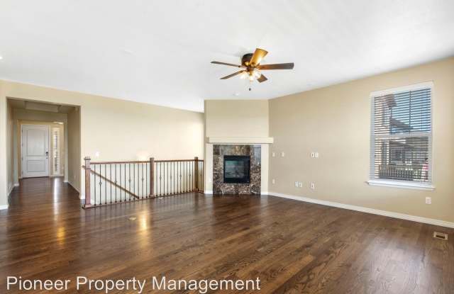 18220 W 85th Dr Gallery 2