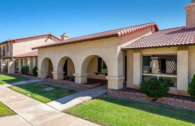2155 S 14 Avenue Gallery 2