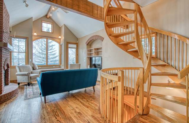 Beautiful custom home in the heart of Breckenridge! Year lease!! Partially furnished! photos photos