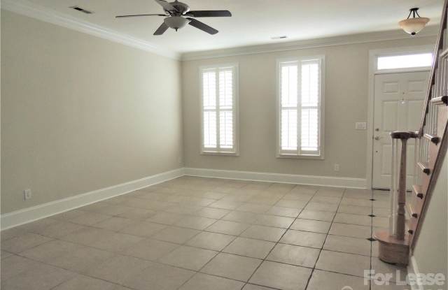 14555 Adair Manor Court Gallery 4